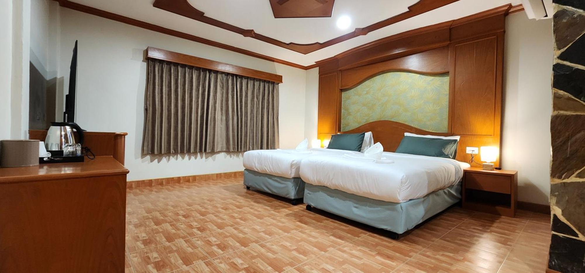 Arya Suites Patong Beach Exteriér fotografie
