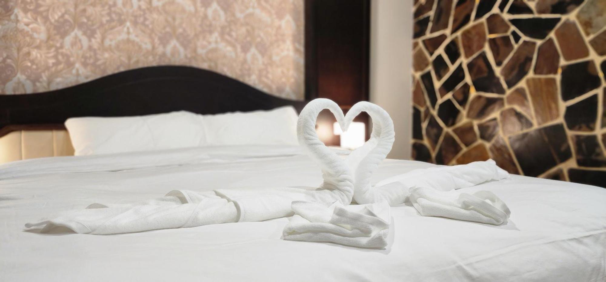 Arya Suites Patong Beach Exteriér fotografie
